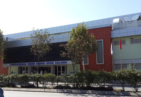 SEMİH ERDEN SPOR SALONU