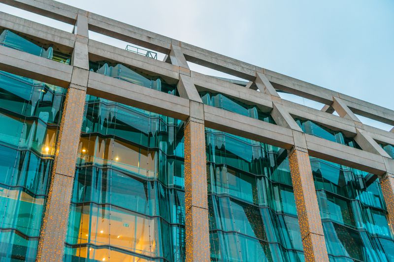 Transparan Cephe Kaplama Sistemleri 2026